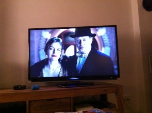 Denen geht es wie uns: Er kümmert sich ums Geld, sie um die Kinder. (Boardwalk Empire)